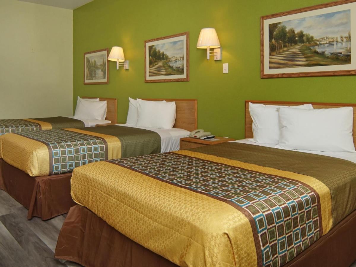 Quality One Motel Weatherford Esterno foto